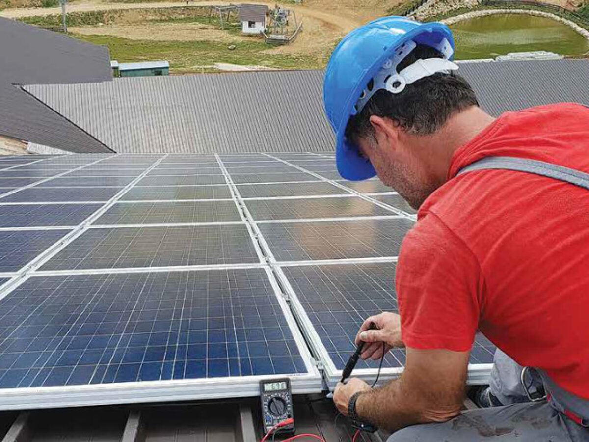 Installation panneaux solaires : tout ce qu'il faut savoir