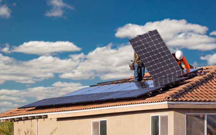 Quels sont les panneaux solaires les plus efficaces ?